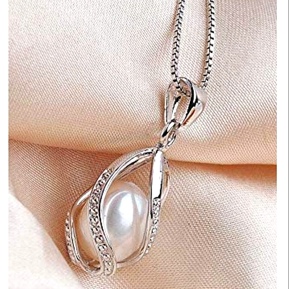 Nwt Real Freshwater Pearl Diamond Cage 